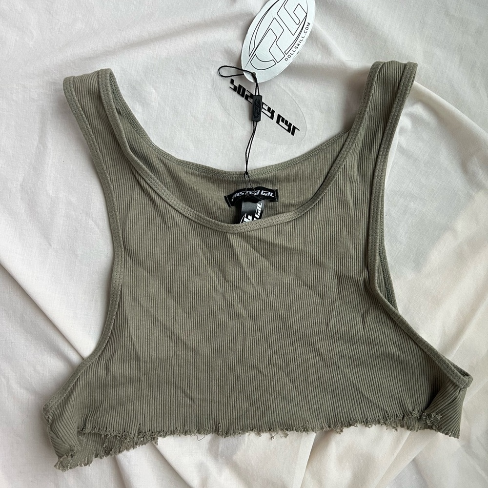 DollzKill Poster Girl Army Green Cropped Distress Tank Size M NWT